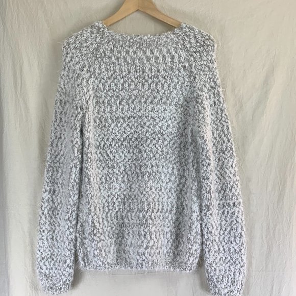 Buffalo David Bitton Pullover Sweater in White/Grey Vegan Wool - Picture 2 of 8